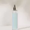 Haar- und Körperspray mit Blumen- und Zitronengeschmack Haar- und Körperspray mit Blumen- und Zitronengeschmack