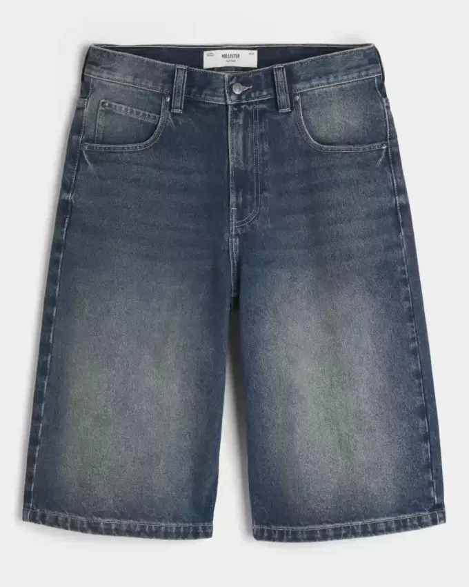 Halbhohe Denimhose in mittlerer Waschung