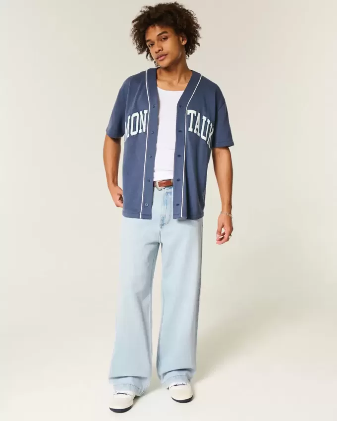 Hell verwaschene Super Baggy-Jeans mit New York-Grafik Hell verwaschene Super Baggy-Jeans mit New York-Grafik