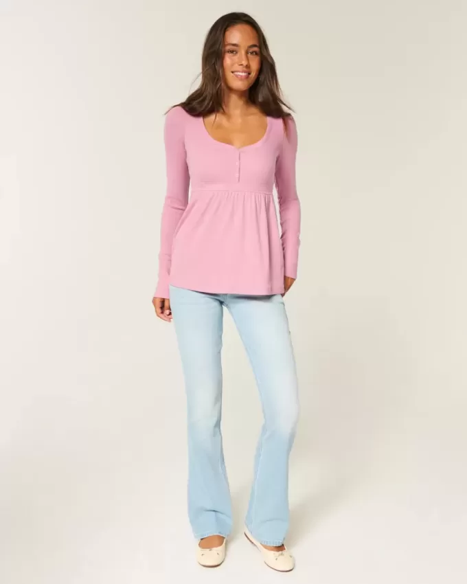 Henley-Babydoll-Oberteil mit Bindeband hinten Henley-Babydoll-Oberteil mit Bindeband hinten