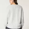 Hollister – Bequemer Cloud-Pullover mit Rundhalsausschnitt und Zopfmuster Hollister – Bequemer Cloud-Pullover mit Rundhalsausschnitt und Zopfmuster