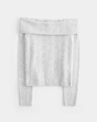 Hollister – Bequemer, schulterfreier Pullover mit Cloud-Stickerei