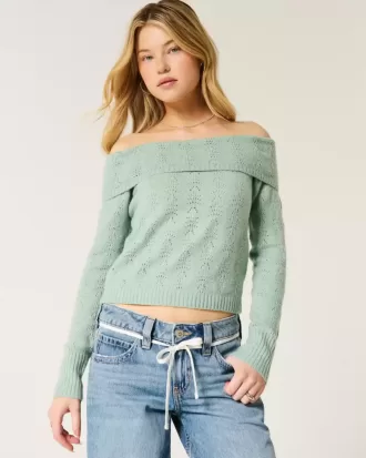 Hollister – Bequemer, schulterfreier Pullover mit Cloud-Stickerei Hollister – Bequemer, schulterfreier Pullover mit Cloud-Stickerei