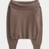 Hollister – Bequemer, schulterfreier Pullover mit Umschlag in Cloud Hollister – Bequemer, schulterfreier Pullover mit Umschlag in Cloud