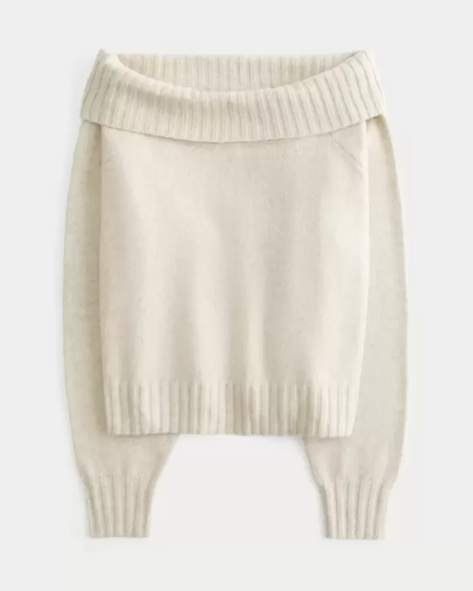Hollister – Bequemer, schulterfreier Pullover mit Umschlag in Cloud Hollister – Bequemer, schulterfreier Pullover mit Umschlag in Cloud