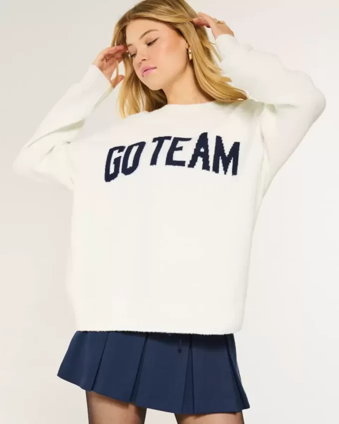 Hollister – Comfy Cloud – Oversize-Pullover mit „Go Team“-Grafik Hollister – Comfy Cloud – Oversize-Pullover mit „Go Team“-Grafik