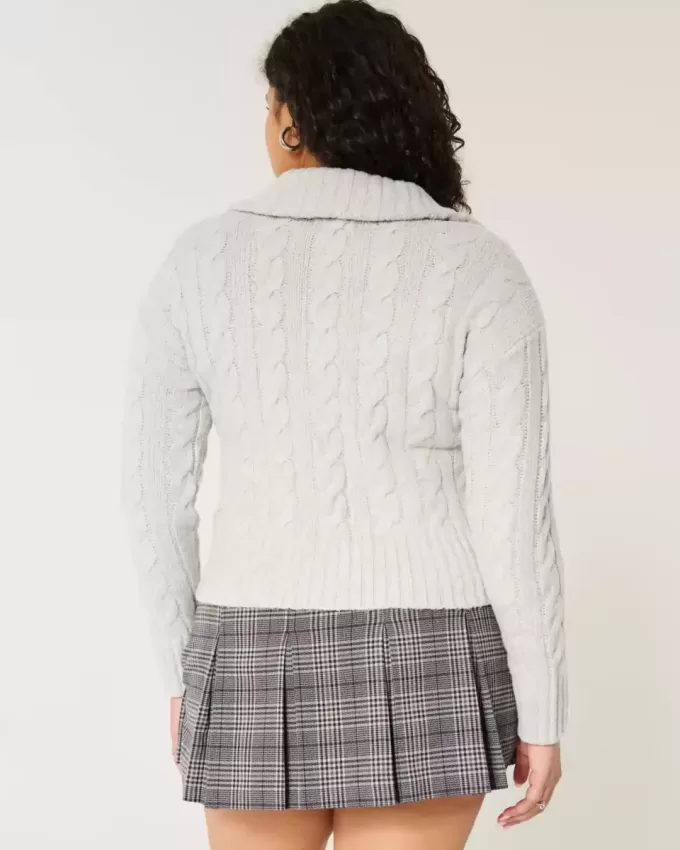 Hollister – Comfy Cloud – Zopfmusterpullover mit Reißverschluss Hollister – Comfy Cloud – Zopfmusterpullover mit Reißverschluss