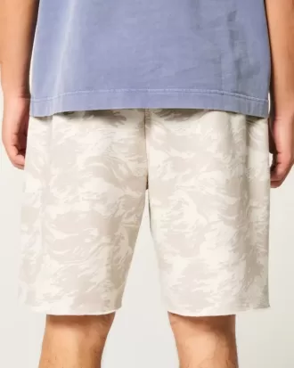 Hollister – Feel Good – Baggy-Shorts aus Fleece über dem Knie