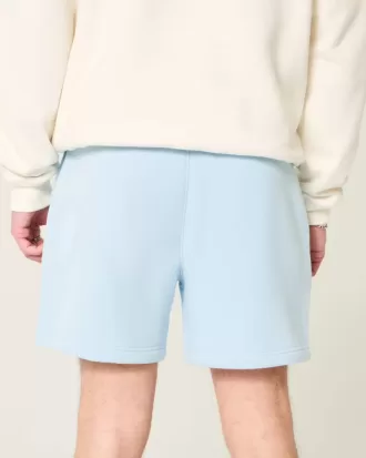 Hollister – Feel Good – Lockere Shorts aus Fleece bis zur Mitte des Oberschenkels Hollister – Feel Good – Lockere Shorts aus Fleece bis zur Mitte des Oberschenkels