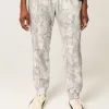 Hollister – Fleece-Jogginghose „Feel Good“ in Camouflage Hollister – Fleece-Jogginghose „Feel Good“ in Camouflage