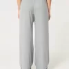 Hollister – Livvy – Hose mit niedriger Leibhöhe und weitem Bein Hollister – Livvy – Hose mit niedriger Leibhöhe und weitem Bein