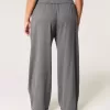 Hollister – Livvy – Hose mit niedriger Leibhöhe und weitem Bein Hollister – Livvy – Hose mit niedriger Leibhöhe und weitem Bein