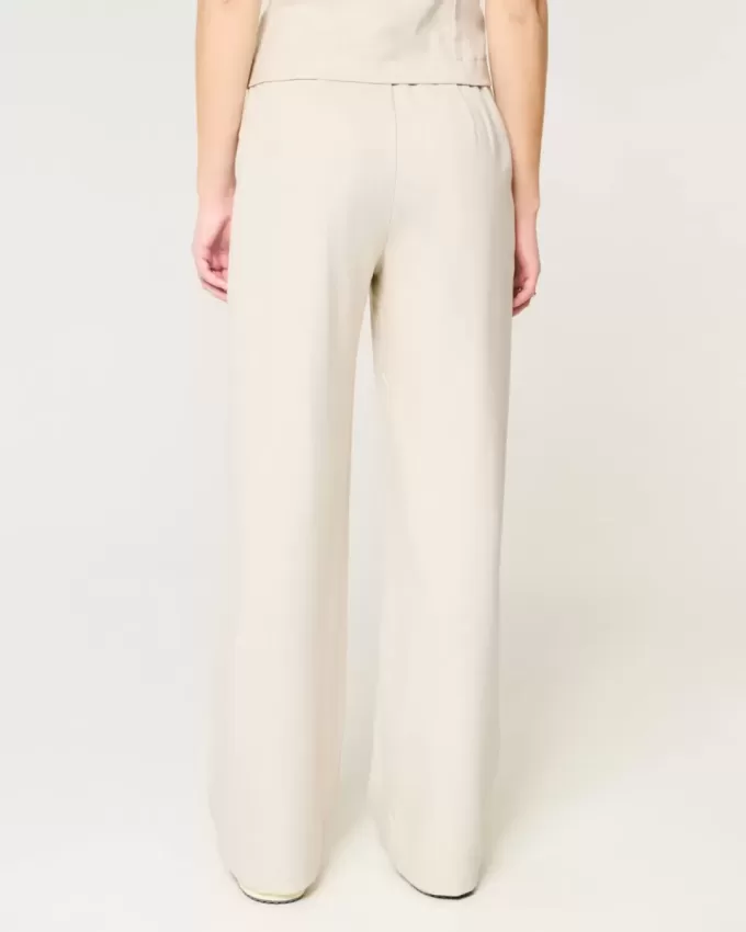 Hollister – Livvy – Hose mit ultrahohem Bund und weitem Bein Hollister – Livvy – Hose mit ultrahohem Bund und weitem Bein
