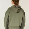 Hollister x Crocs – Kapuzenpullover mit Sherpa-Futter und Reißverschluss Hollister x Crocs – Kapuzenpullover mit Sherpa-Futter und Reißverschluss