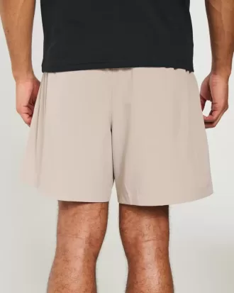 Hybrid-Aktivshorts bis zur Mitte des Oberschenkels