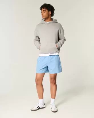 Hybrid-Aktivshorts bis zur Mitte des Oberschenkels