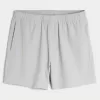 Hybrid-Aktivshorts bis zur Mitte des Oberschenkels Hybrid-Aktivshorts bis zur Mitte des Oberschenkels