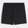 Hybrid-Aktivshorts bis zur Mitte des Oberschenkels Hybrid-Aktivshorts bis zur Mitte des Oberschenkels