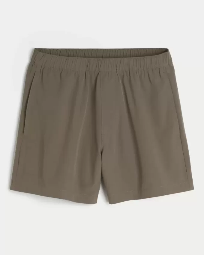 Hybrid-Aktivshorts bis zur Mitte des Oberschenkels Hybrid-Aktivshorts bis zur Mitte des Oberschenkels