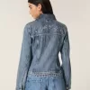 Jeansjacke mit Grafik der Klasse 26 Jeansjacke mit Grafik der Klasse 26