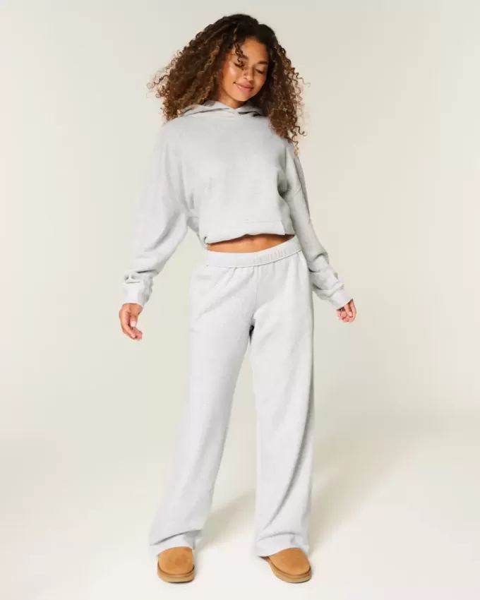 Jogginghose mit weitem Bein Jogginghose mit weitem Bein