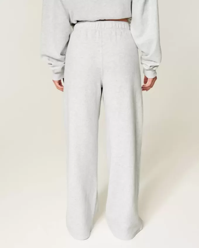Jogginghose mit weitem Bein Jogginghose mit weitem Bein
