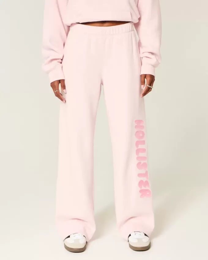 Jogginghose mit weitem Bein und Logo Jogginghose mit weitem Bein und Logo