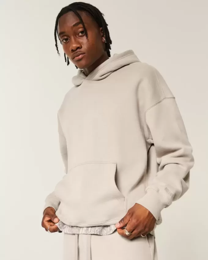 Kastenförmiger Kapuzenpullover Kastenförmiger Kapuzenpullover