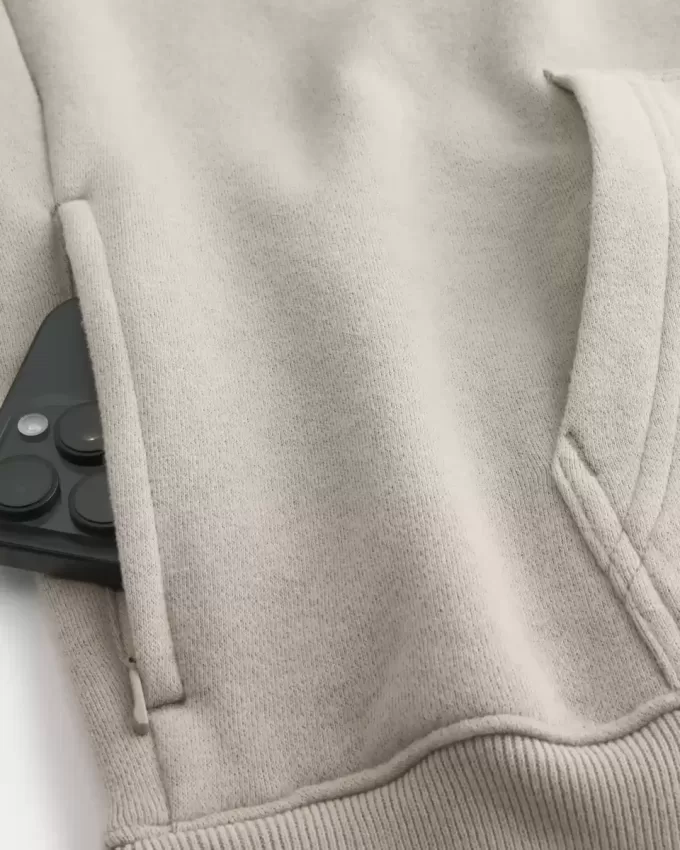Kastenförmiger Kapuzenpullover Kastenförmiger Kapuzenpullover