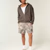 Kastenförmiger Kapuzenpullover mit Reißverschluss Kastenförmiger Kapuzenpullover mit Reißverschluss