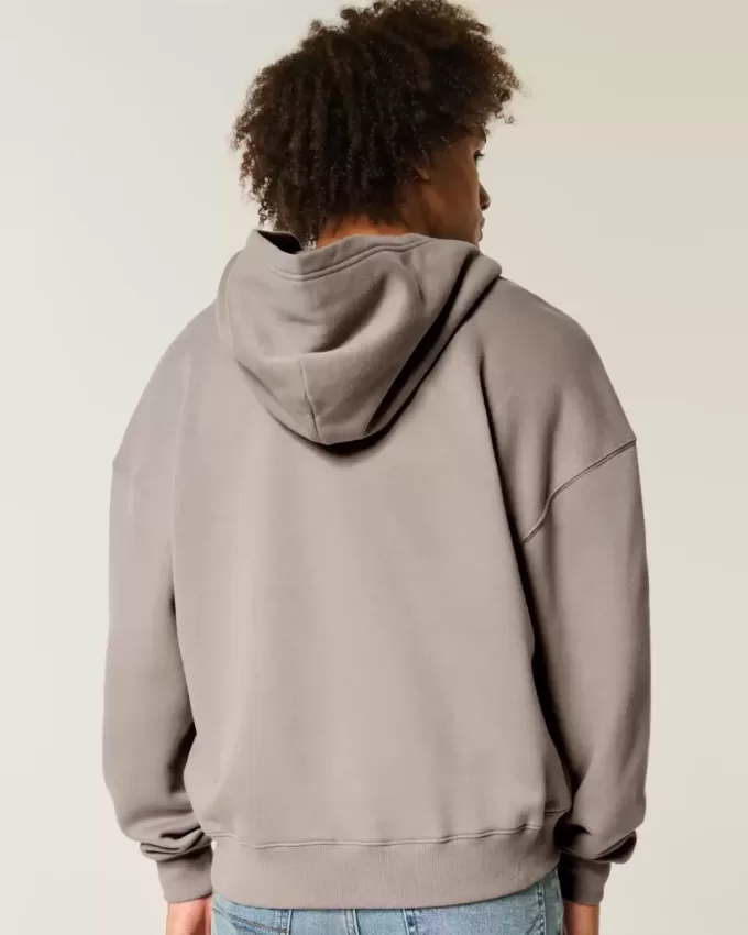 Kastenförmiger Kapuzenpullover mit Reißverschluss Kastenförmiger Kapuzenpullover mit Reißverschluss