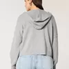 Kastenförmiger Kapuzenpullover mit Reißverschluss Kastenförmiger Kapuzenpullover mit Reißverschluss
