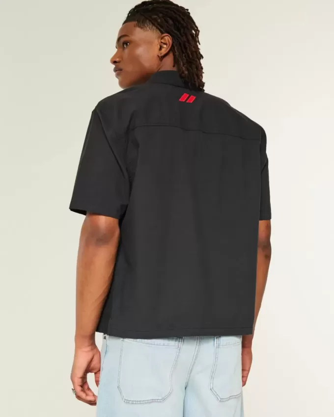 Kastenförmiges Kurzarm-Shirt mit Dodge Hellcat-Grafik Kastenförmiges Kurzarm-Shirt mit Dodge Hellcat-Grafik