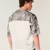 Kastenförmiges, kurzes Camo-Trikot Kastenförmiges, kurzes Camo-Trikot