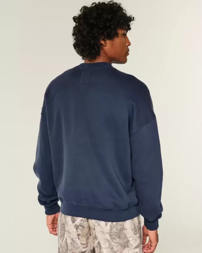 Kastenförmiges Manchester City FC-Sweatshirt mit Rundhalsausschnitt und Grafik Kastenförmiges Manchester City FC-Sweatshirt mit Rundhalsausschnitt und Grafik