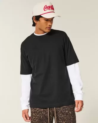 Kastenförmiges Rundhals-T-Shirt aus schwerer Baumwolle Kastenförmiges Rundhals-T-Shirt aus schwerer Baumwolle