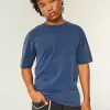 Kastenförmiges, schweres T-Shirt mit Rundhalsausschnitt aus gewaschener Baumwolle Kastenförmiges, schweres T-Shirt mit Rundhalsausschnitt aus gewaschener Baumwolle