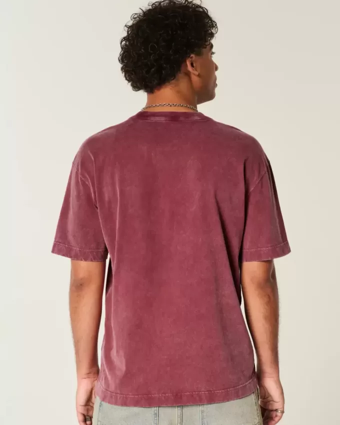 Kastenförmiges, schweres T-Shirt mit Rundhalsausschnitt aus gewaschener Baumwolle Kastenförmiges, schweres T-Shirt mit Rundhalsausschnitt aus gewaschener Baumwolle