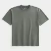 Kastenförmiges, schweres T-Shirt mit Rundhalsausschnitt aus gewaschener Baumwolle Kastenförmiges, schweres T-Shirt mit Rundhalsausschnitt aus gewaschener Baumwolle