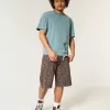 Kastiges, schweres, gewaschenes T-Shirt mit Rundhalsausschnitt Kastiges, schweres, gewaschenes T-Shirt mit Rundhalsausschnitt