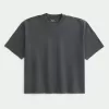 Kastiges, schweres, kurz geschnittenes T-Shirt mit verwaschenem Rundhalsausschnitt