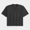 Kastiges, schweres, kurzes T-Shirt mit Rundhalsausschnitt Kastiges, schweres, kurzes T-Shirt mit Rundhalsausschnitt
