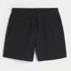 Kühlende Fleece-Shorts bis zur Mitte des Oberschenkels Kühlende Fleece-Shorts bis zur Mitte des Oberschenkels