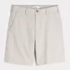 Knielange Shorts aus Leinenmischung mit flacher Vorderseite Knielange Shorts aus Leinenmischung mit flacher Vorderseite