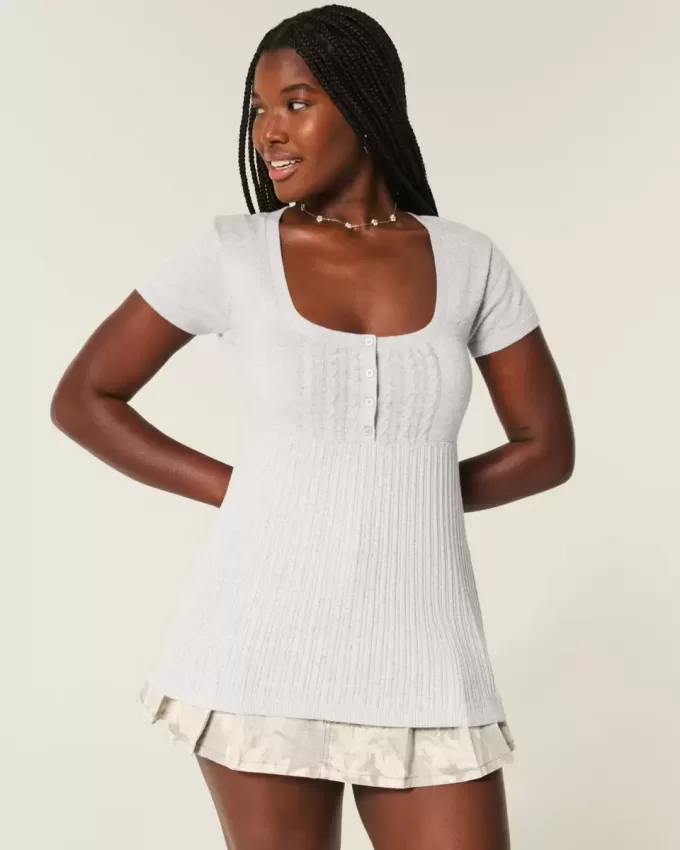 Kurzarm-Henley-Babydoll-Oberteil Kurzarm-Henley-Babydoll-Oberteil