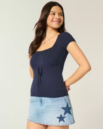 Kurzärmliger Pullover mit quadratischem Ausschnitt