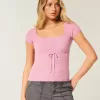 Kurzärmliger Pullover mit quadratischem Ausschnitt