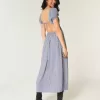 Kurzärmliges Maxikleid mit offenem Rücken