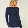 Langärmliger Babydoll-Pullover mit eckigem Ausschnitt Langärmliger Babydoll-Pullover mit eckigem Ausschnitt