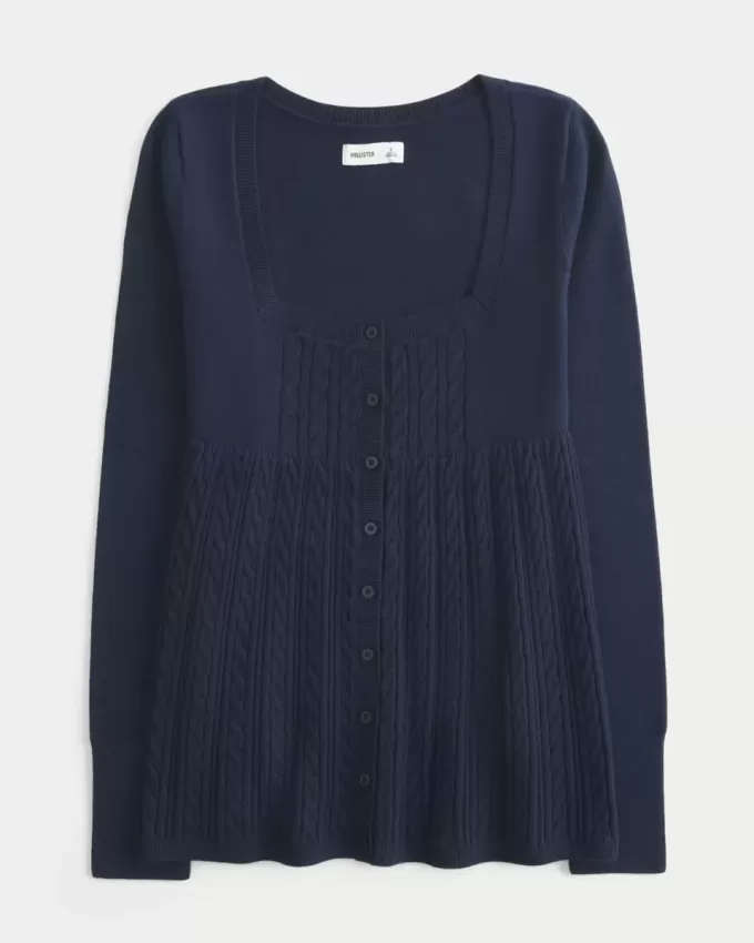 Langärmliger Babydoll-Pullover mit eckigem Ausschnitt Langärmliger Babydoll-Pullover mit eckigem Ausschnitt